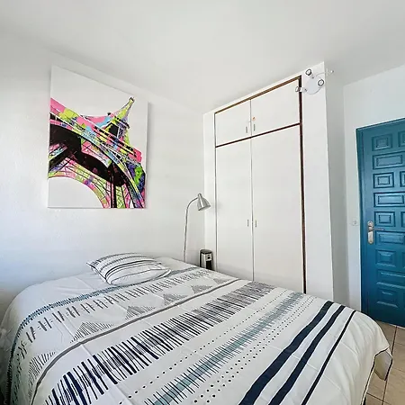Apartment Gran Canal - Visto Al Mar, 50 M De La Roses